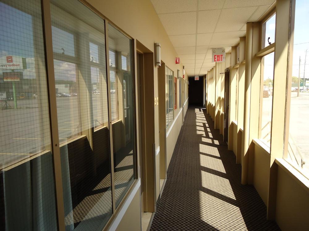 Econo Lodge Sudbury Luaran gambar