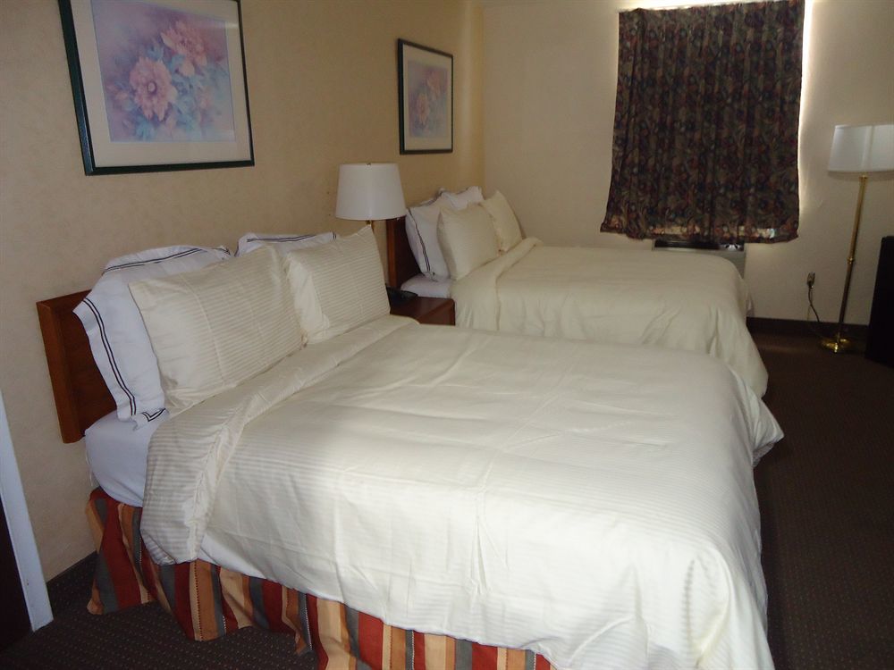 Econo Lodge Sudbury Luaran gambar