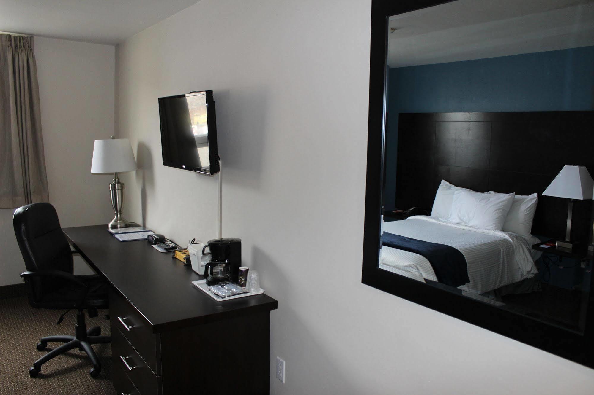Econo Lodge Sudbury Luaran gambar